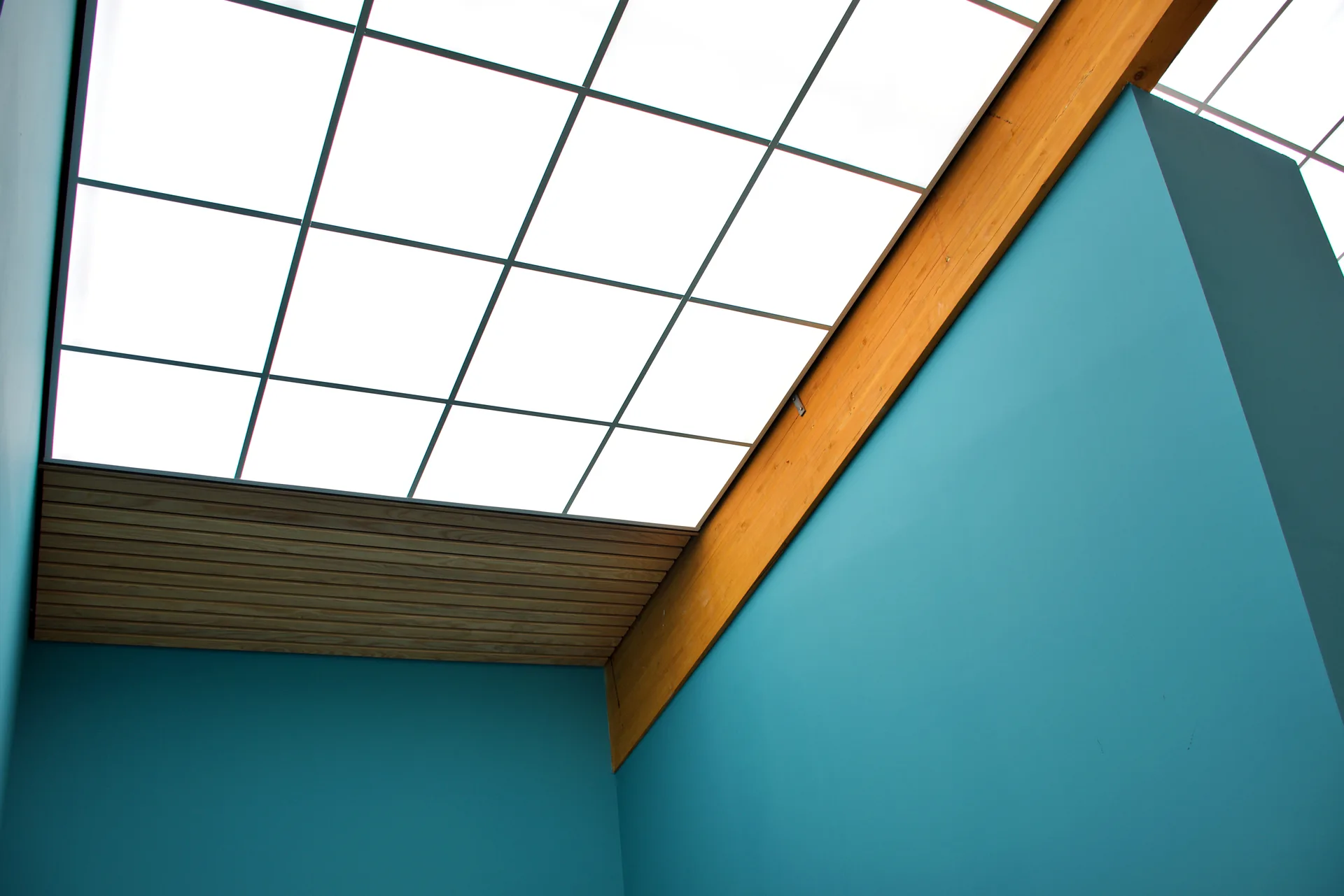 HDM plafondpanelen: voordelig en veelzijdig