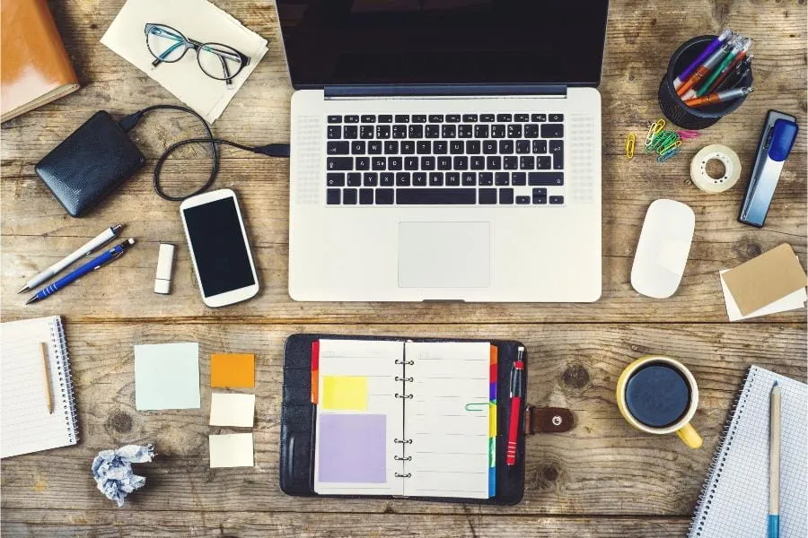 12 Must-Have Kantoor Gadgets voor Productiviteit